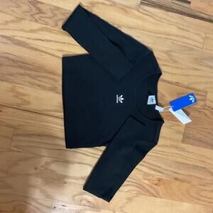 NWT Adidas Originals Women's Essentials Ribbed Crop Long -Sleeve Top. Size Small